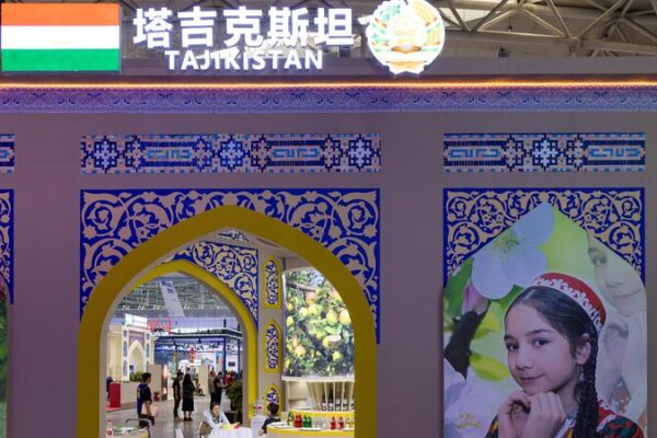 8th_China_Eurasia_Expo_Launches_in_Urumqi__Showcasing_Silk_Road_Opportunities