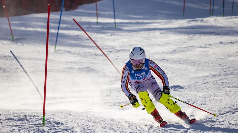 Alpine_Skiing_Takes_Center_Stage_at_9th_Asian_Winter_Games_in_Harbin