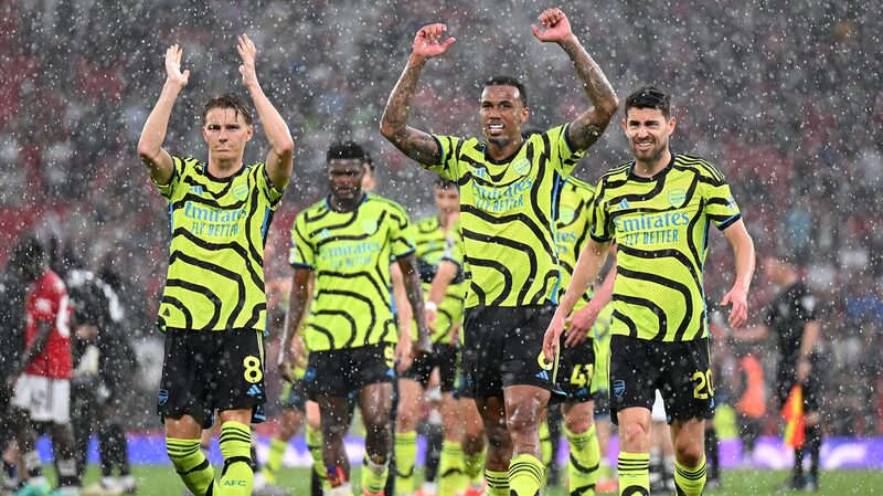 Arsenal’s Resilience Shines Amid Manchester City’s Dominance Arsenal_s_Resilience_Shines_Amid_Manchester_City_s_Dominance