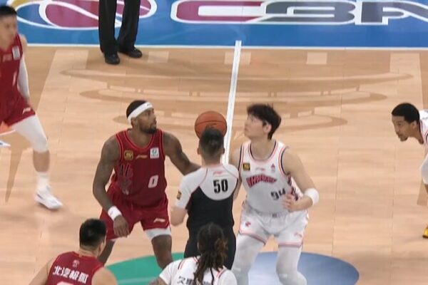 Beijing_Ducks_Triumph_Over_Shanghai_Sharks_in_Thrilling_Overtime_Finish