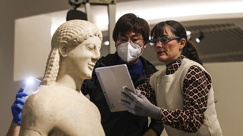 Beijing_s_National_Museum_Unveils_First_Ever_Ancient_Greece_Exhibition
