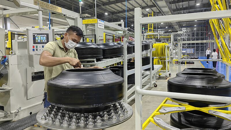 Cambodia_s_SSEZ_Sees_38__Trade_Growth_in_Early_2024