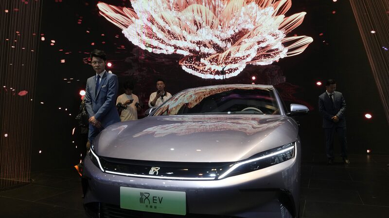 Canada_Imposes_100__Tariffs_on_Chinese_EVs_Starting_October - My Global News: Voices of a New Era Canada_Imposes_100__Tariffs_on_Chinese_EVs_Starting_October