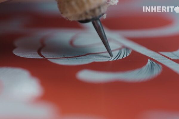 Chengdu Artisans Reveal Secret Behind Silky Lacquerware Sheen Chengdu_Artisans_Reveal_Secret_Behind_Silky_Lacquerware_Sheen