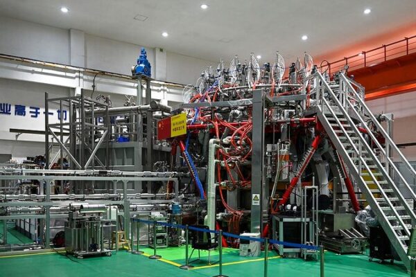 China Celebrates 25 Years of Nuclear and Space Tech Advancements China_Celebrates_25_Years_of_Nuclear_and_Space_Tech_Advancements