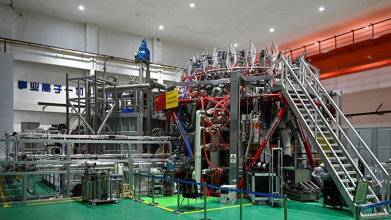 China_Celebrates_25_Years_of_Nuclear_and_Space_Tech_Advancements