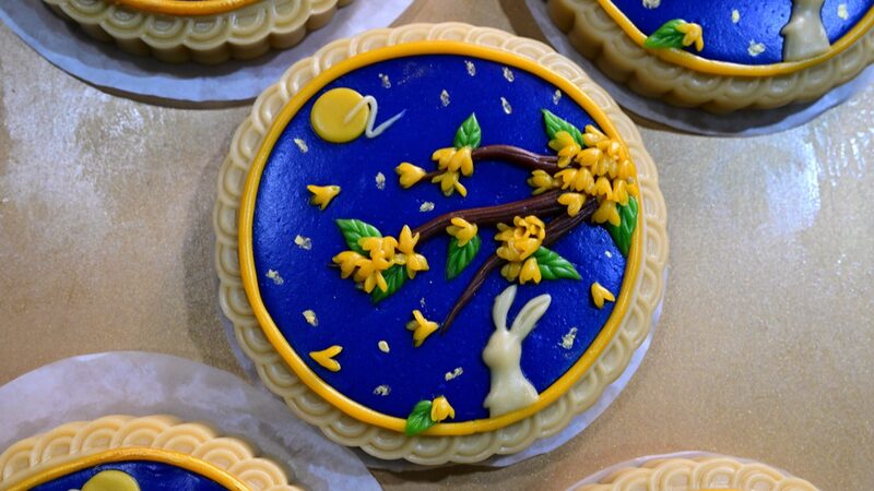 China_Chic_Mooncakes__Jinhua_s_Modern_Twist_on_Traditional_Mid_Autumn_Treats