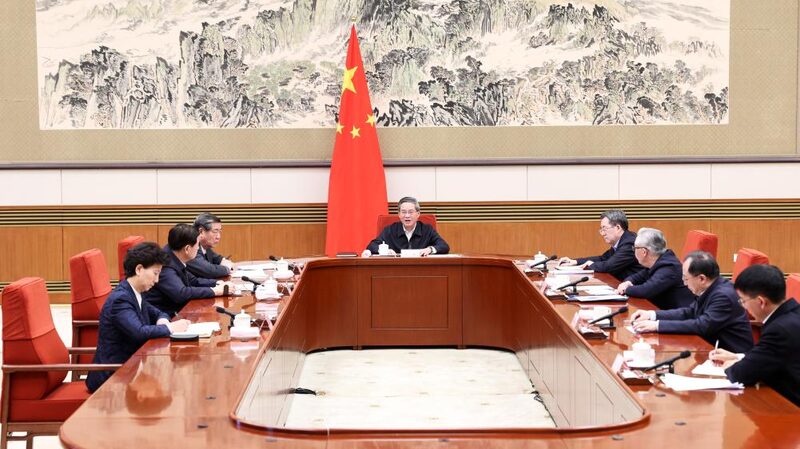 China Enhances Business Environment to Attract Global Investors China_Enhances_Business_Environment_to_Attract_Global_Investors