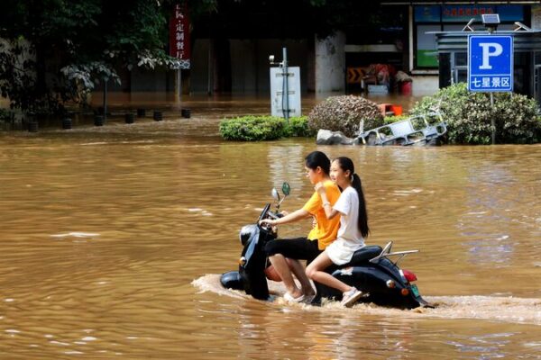 China Funds 105M Yuan to Restore Flood-Damaged Roads Across Key Regions China_Funds_105M_Yuan_to_Restore_Flood_Damaged_Roads_Across_Key_Regions