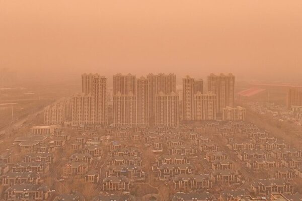 China_Issues_Blue_Alert_as_Sandstorms_Sweep_Across_Northern_Regions