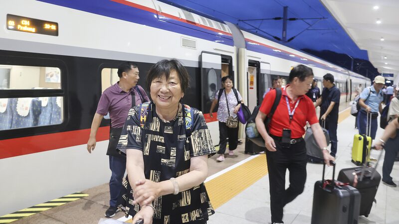 China_Laos_Railway__Boosting_Economic_Growth_and_Cultural_Exchange_in_Asia