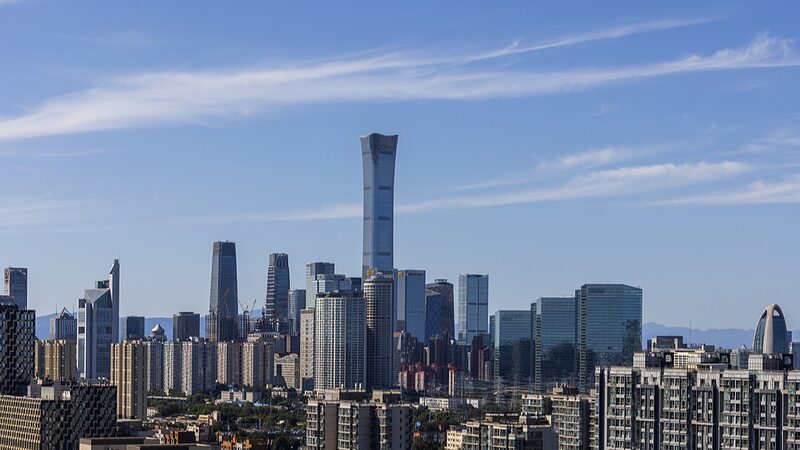 China_Lowers_Investment_Barriers_for_Foreign_Investors_in_Listed_Companies