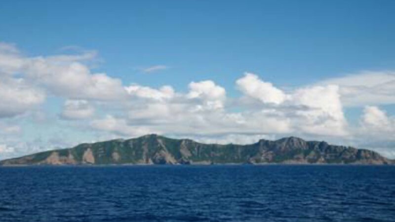 China_Reinforces_Sovereignty_Over_Diaoyu_Islands_with_Historical_Evidence video poster