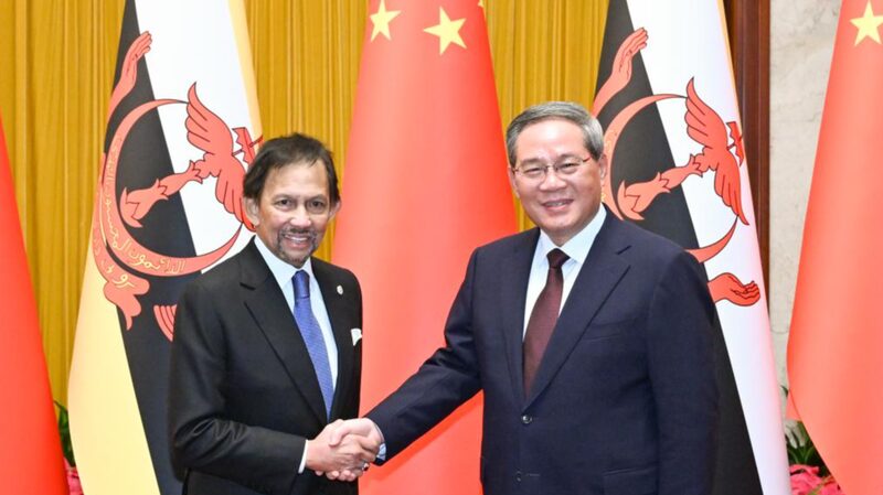 China__Brunei_Boost_Ties_in_Key_ASEAN_Partnership_Meeting
