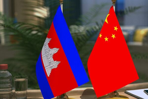 China and Cambodia Strengthen High-Level Ties for Regional Stability China_and_Cambodia_Strengthen_High_Level_Ties_for_Regional_Stability