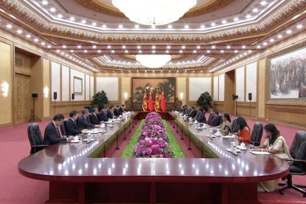 China and Sri Lanka Enhance Belt and Road Cooperation for Economic Growth China_and_Sri_Lanka_Enhance_Belt_and_Road_Cooperation_for_Economic_Growth video poster