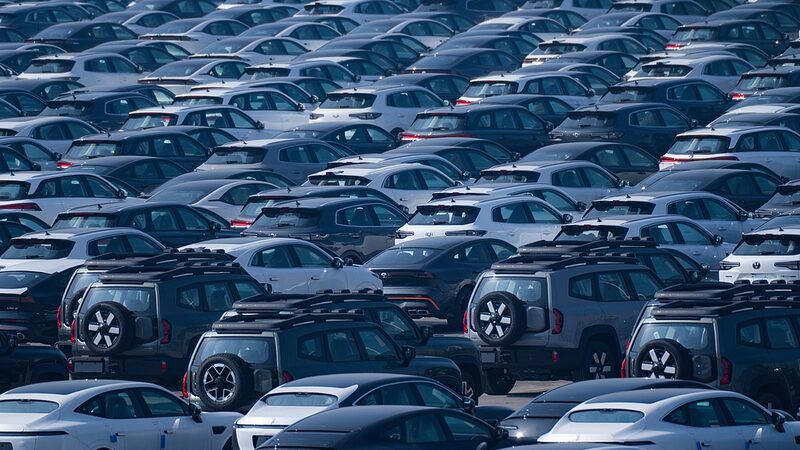 China_s_New_Energy_Vehicle_Market_Soars_to_31_Million_Users