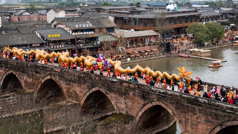 China_s_Spring_Festival_Tourism_Hits_Record_Highs_in_2024