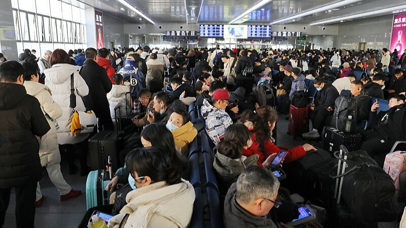 China_s_Spring_Festival_Travel_Surges_Beyond_300_Million_Daily_Trips