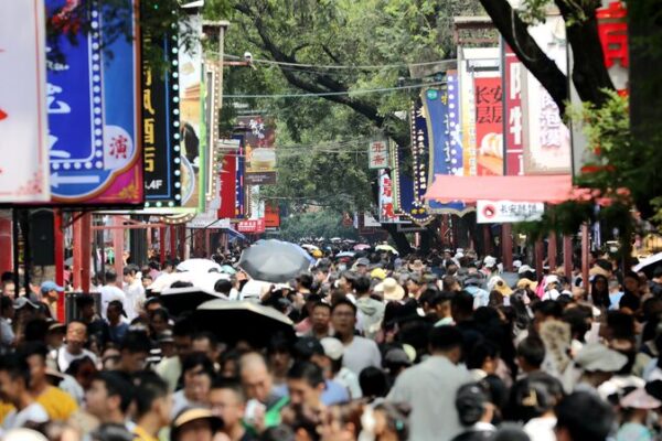 China’s Summer Travel Season Soars with Record Passenger Numbers China_s_Summer_Travel_Season_Soars_with_Record_Passenger_Numbers