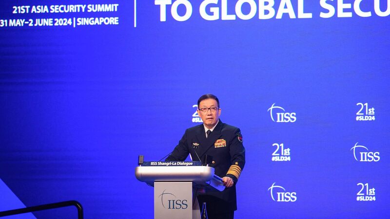 Chinese_Defense_Minister_Advocates_Peace_Talks_on_Ukraine_Crisis
