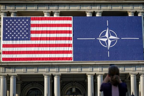 Chinese FM Advocates Free Trade and Criticizes NATO in Talks with Dutch Counterpart Chinese_FM_Advocates_Free_Trade_and_Criticizes_NATO_in_Talks_with_Dutch_Counterpart