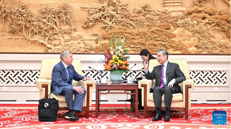 Chinese Foreign Minister Advocates Harmony in China-US Relations at Harvard Meeting Chinese_Foreign_Minister_Advocates_Harmony_in_China_US_Relations_at_Harvard_Meeting