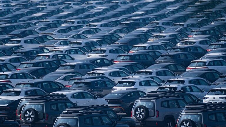 Chinese_Mainland_s_NEV_Production_and_Sales_Surge_Past_12_Million_in_2024 - My Global News: Voices of a New Era Chinese_Mainland_s_NEV_Production_and_Sales_Surge_Past_12_Million_in_2024