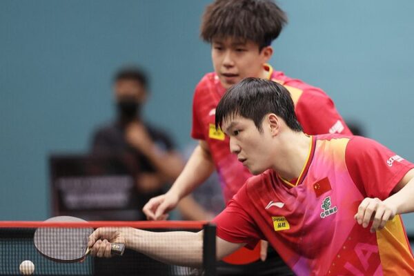 Chinese Paddlers Advance Strongly at WTT Singapore Smash Chinese_Paddlers_Advance_Strongly_at_WTT_Singapore_Smash