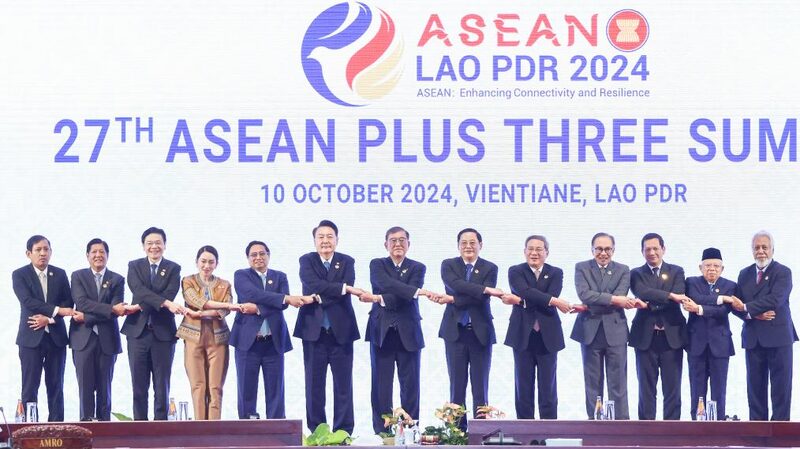 Chinese Premier Outlines Vision for Peaceful, Open Asia at 27th APT Summit Chinese_Premier_Outlines_Vision_for_Peaceful__Open_Asia_at_27th_APT_Summit