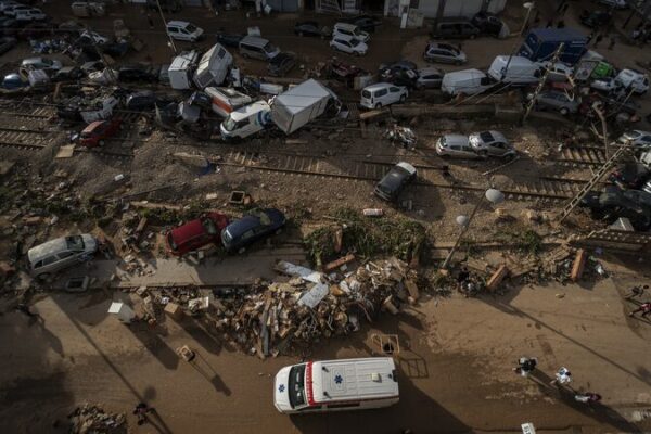 Chinese President Xi Jinping Extends Condolences to Spanish King Amid Severe Floods Chinese_President_Xi_Jinping_Extends_Condolences_to_Spanish_King_Amid_Severe_Floods