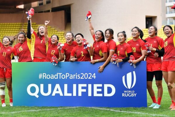 Chinese_Women_s_Rugby_Sevens_Team_Gears_Up_for_Paris_Olympics video poster