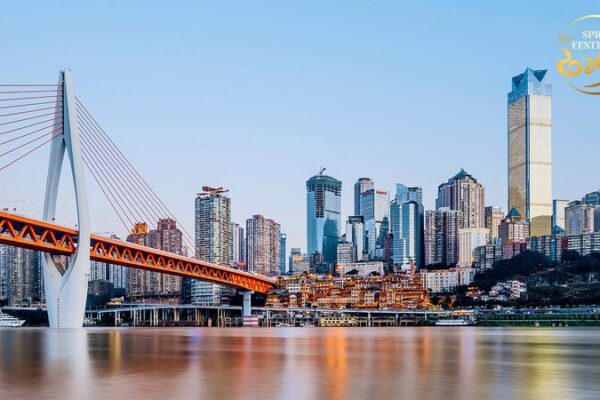 Chongqing_s_Qiansimen_Bridge__Architectural_Marvel_Hosts_Spring_Festival_Gala_Sub_Venue