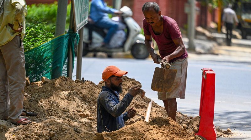 Deadly_Heatwave_in_Delhi_and_Noida_Claims_19_Lives