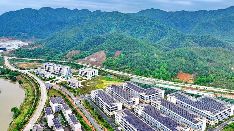 Debunking_Myths__China_s_Clean_Energy_Products_Amid_Global_Climate_Needs - My Global News: Voices of a New Era Debunking_Myths__China_s_Clean_Energy_Products_Amid_Global_Climate_Needs