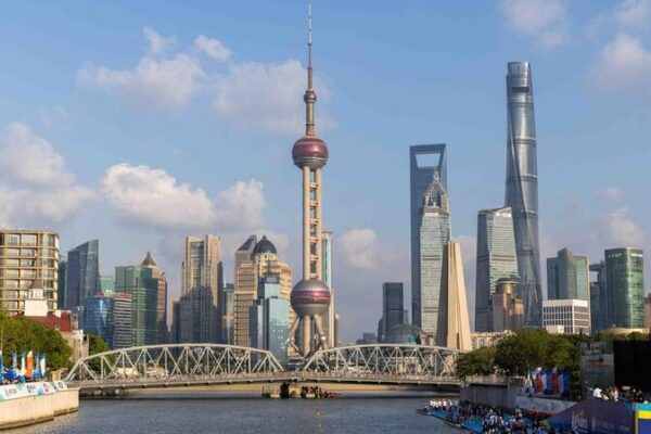Debunking Western Myths: China’s Economic Resilience and Global Impact Debunking_Western_Myths__China_s_Economic_Resilience_and_Global_Impact