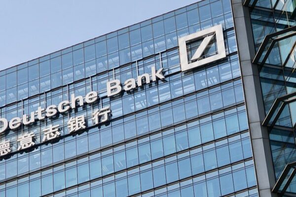 Deutsche_Bank__China_s_Economy_Set_to_Shine_Amid_Global_Skepticism
