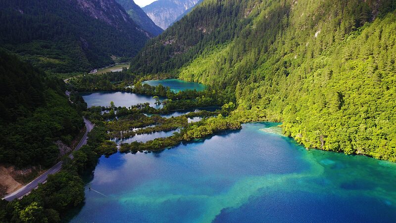 Discover_the_Breathtaking_Shuzheng_Valley_in_Jiuzhaigou_National_Park - My Global News: Voices of a New Era Discover_the_Breathtaking_Shuzheng_Valley_in_Jiuzhaigou_National_Park