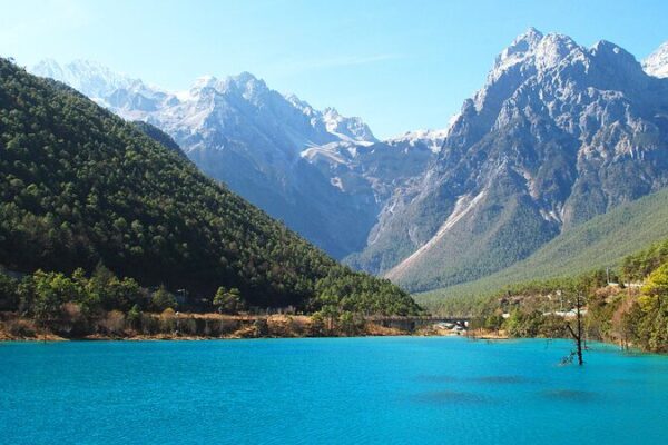 Discover the Tranquil Beauty of Yunnan’s Blue Moon Valley Discover_the_Tranquil_Beauty_of_Yunnan_s_Blue_Moon_Valley video poster