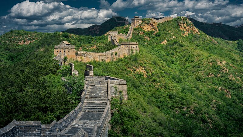 Discover_the_Vibrant_Colors_and_Serenity_of_Jinshanling_Great_Wall video poster