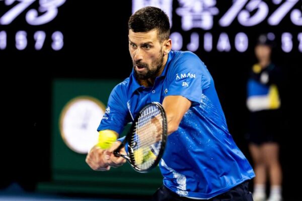 Djokovic_Triumphs_Over_Pain_to_Reach_Australian_Open_s_Round_of_16