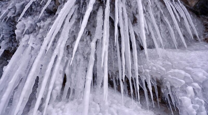 Enchanting_Icefalls__Northern_China_s_Winter_Wonderland_Unveiled video poster