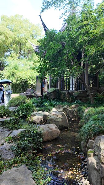 Escape_the_Heat__Discover_Inner_Peace_at_Wuxi_s_Jichang_Garden video poster