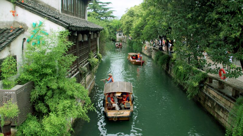 Experience_Suzhou_s_Timeless_Charm__Traditional_Wooden_Boat_Tours