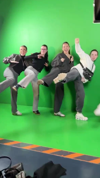 Explore_Filmmaking_Magic_at_Xi_an_s_Film_Experience_Center video poster