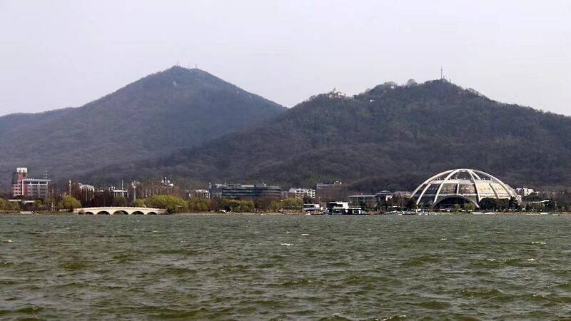 Explore the Majestic Toutuoling Peak on Purple Mountain, Nanjing Explore_the_Majestic_Toutuoling_Peak_on_Purple_Mountain__Nanjing video poster