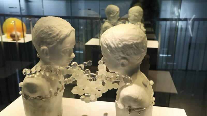 Exploring_Artistic_Frontiers__From_Shanghai_s_Glass_Wonders_to_Healing_Melodies