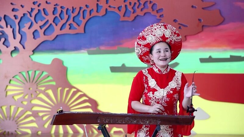 Exploring_China_s_Cultural_Heritage_and_Thriving_Tourism