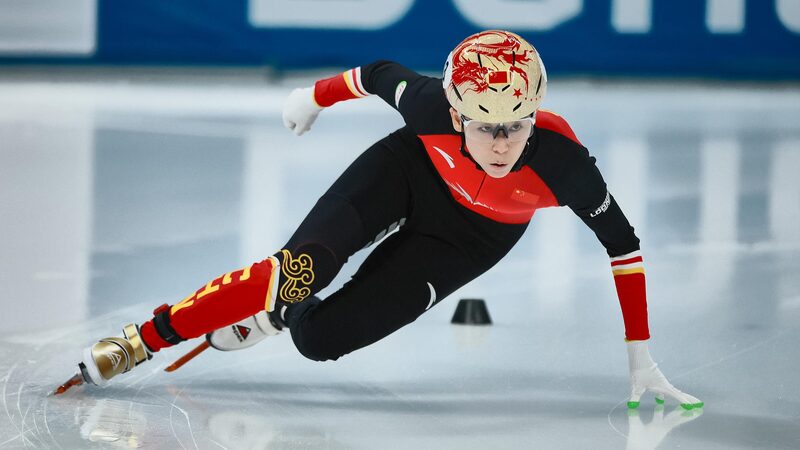 Fan_Kexin_Shines_in_Season_Debut_at_ISU_World_Tour_Beijing video poster