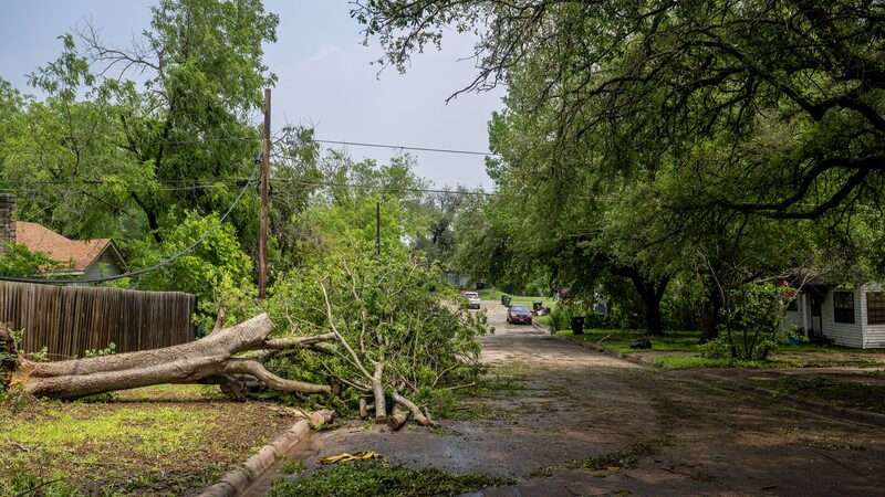 Five_Dead_as_Tornadoes_Ravage_Texas_and_Neighboring_States